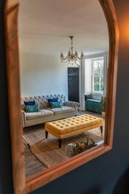 Georgian House Garden Apartment Bath Extérieur photo